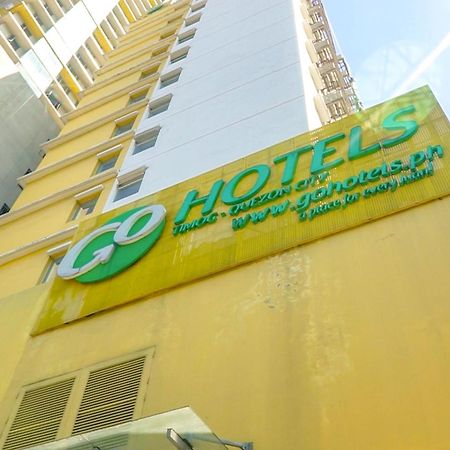 Go Hotels Timog Quezon City Eksteriør billede