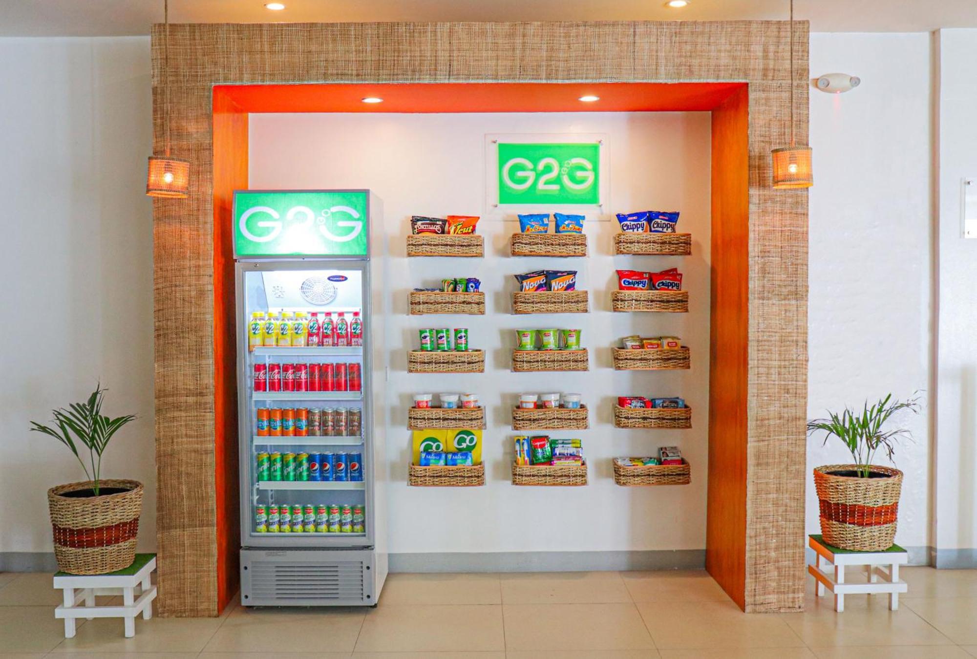 Go Hotels Timog Quezon City Eksteriør billede